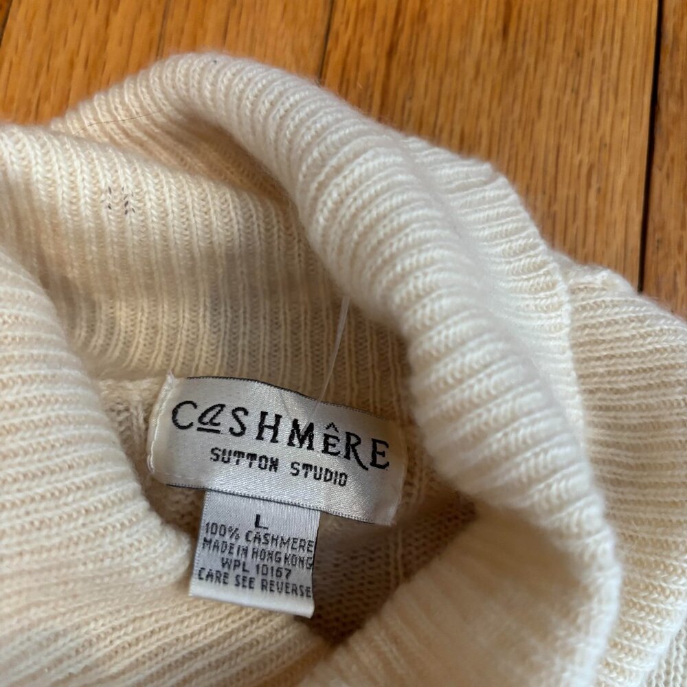 White Cashmere Sutton Studio Cable Turtleneck Swe… - image 2